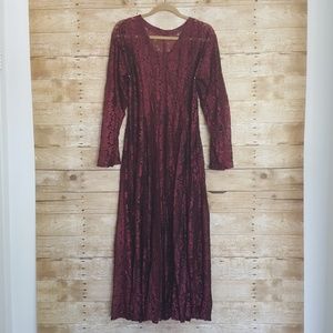Vintage Lace Maxi Dress